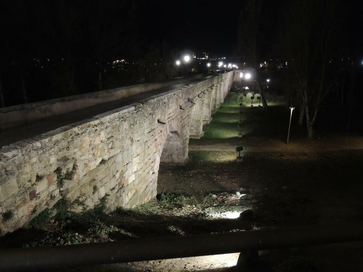 Apartamento Ribera Del Puente Salamanca Exterior foto