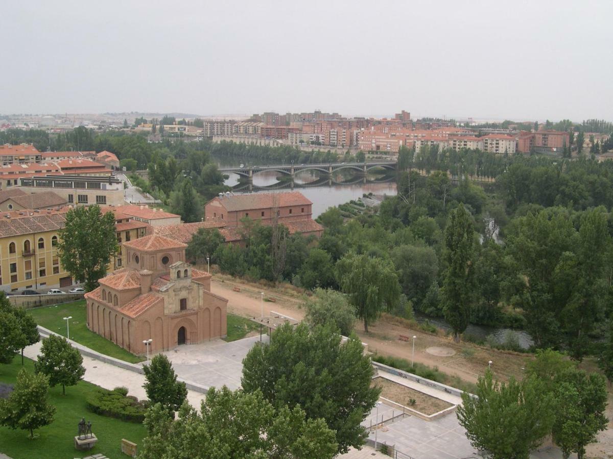 Apartamento Ribera Del Puente Salamanca Exterior foto